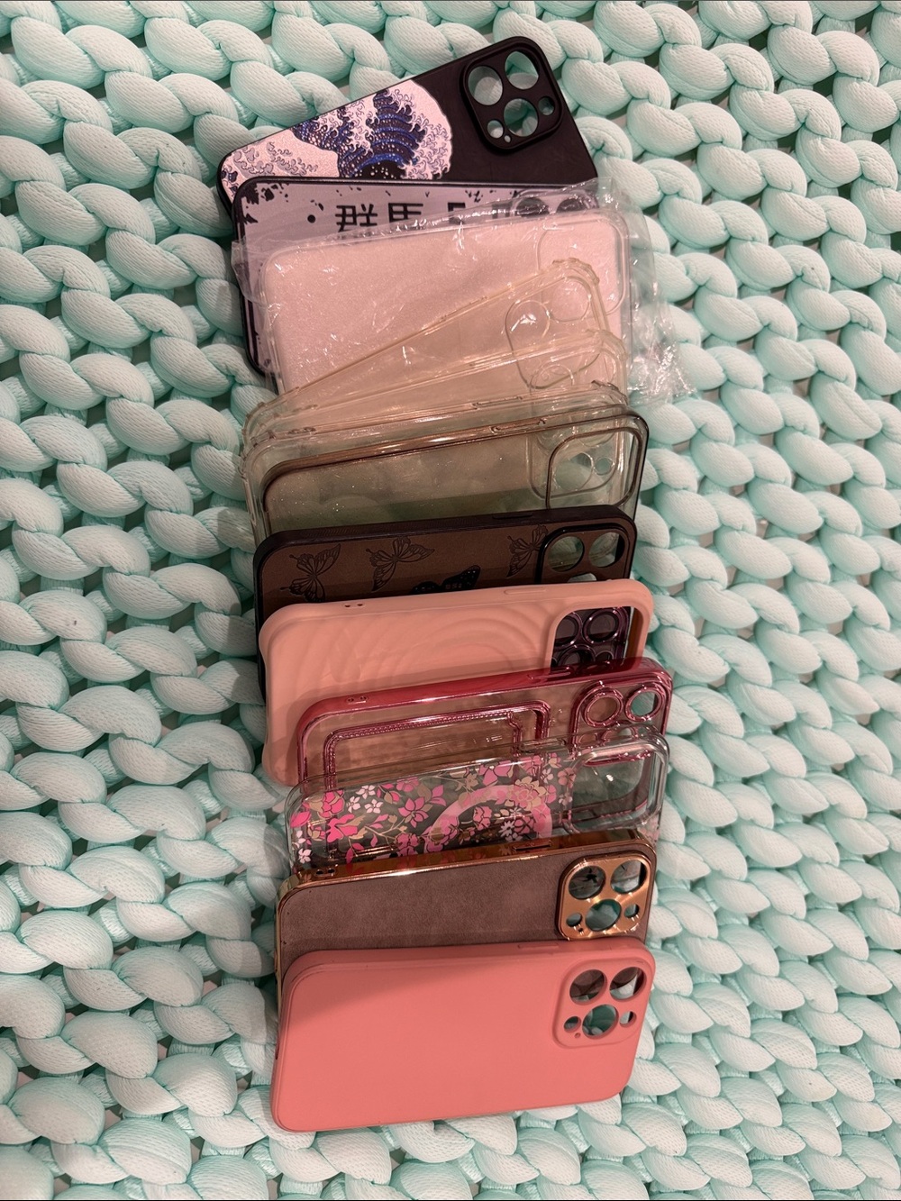 iPhone 15 Pro Max Assorted Smartphone Case Bundle